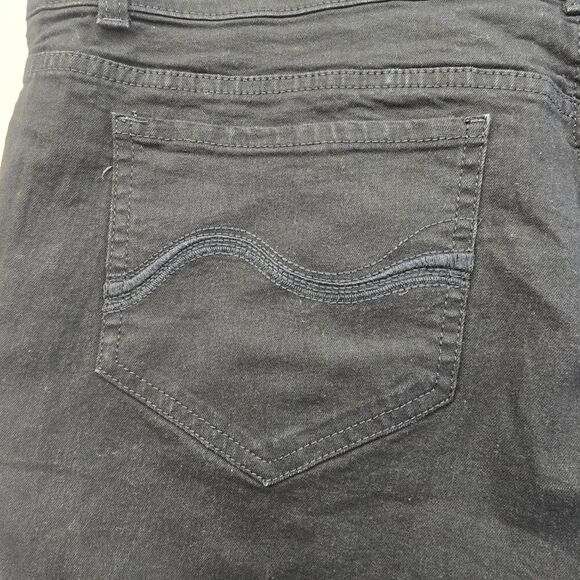 Riders By Lee Women's Black Mid Rise Bootcut Straight Leg Jeans Size 20W/P A6 - Picture 8 of 8